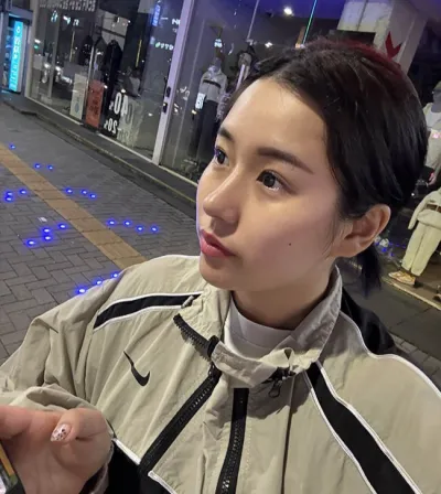 Хиймэл суулгацгүй, өөрийн хавирганы мөгөөрсөөр хамрын хагалгаа хийлгэсэн!!