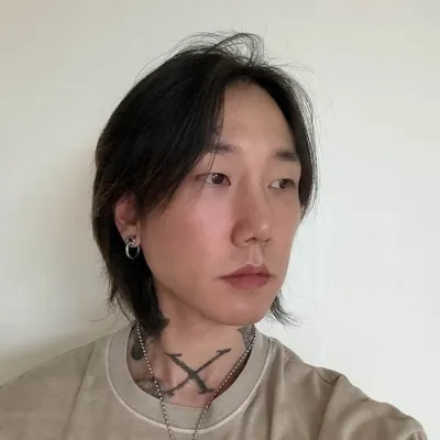 Хамрын дахин мэс заслаар унжсан хамрын үзүүрийг засаж, хэлбэрийг нь сайжрууллаа