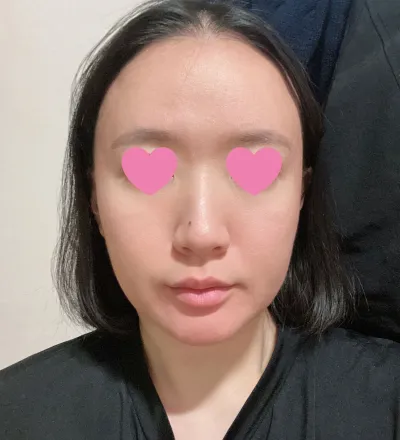 Үргэлж толинд харж, маш их сэтгэл хангалуун байдаг.