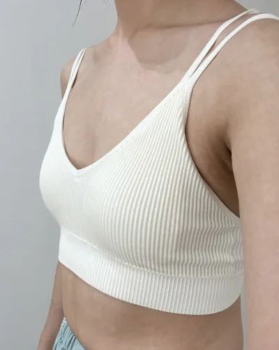 Мелон хөхний гоо сайхны хагалгаа 1 сар болж байна,,,!!