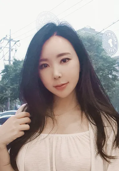 Нүүр өргөх, хацрын өөх соруулах, хэсэгчилсэн зүслэгтэй нүдний хэлбэр засах, доод зовхины тайралт