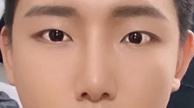 [Хамрын] Мюне - Нүд, хамар