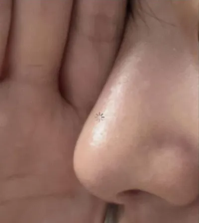 Огт хүлээгээгүй ч хажуугийн зураас сайхан болсон болохоор таалагдсан