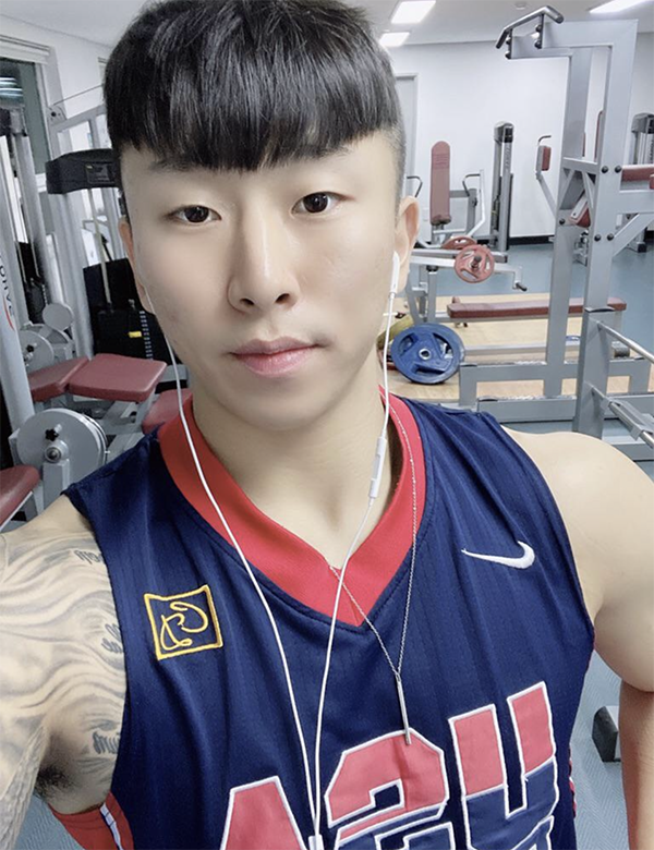 [Нүд] Hwang Dong-ha - Нүд