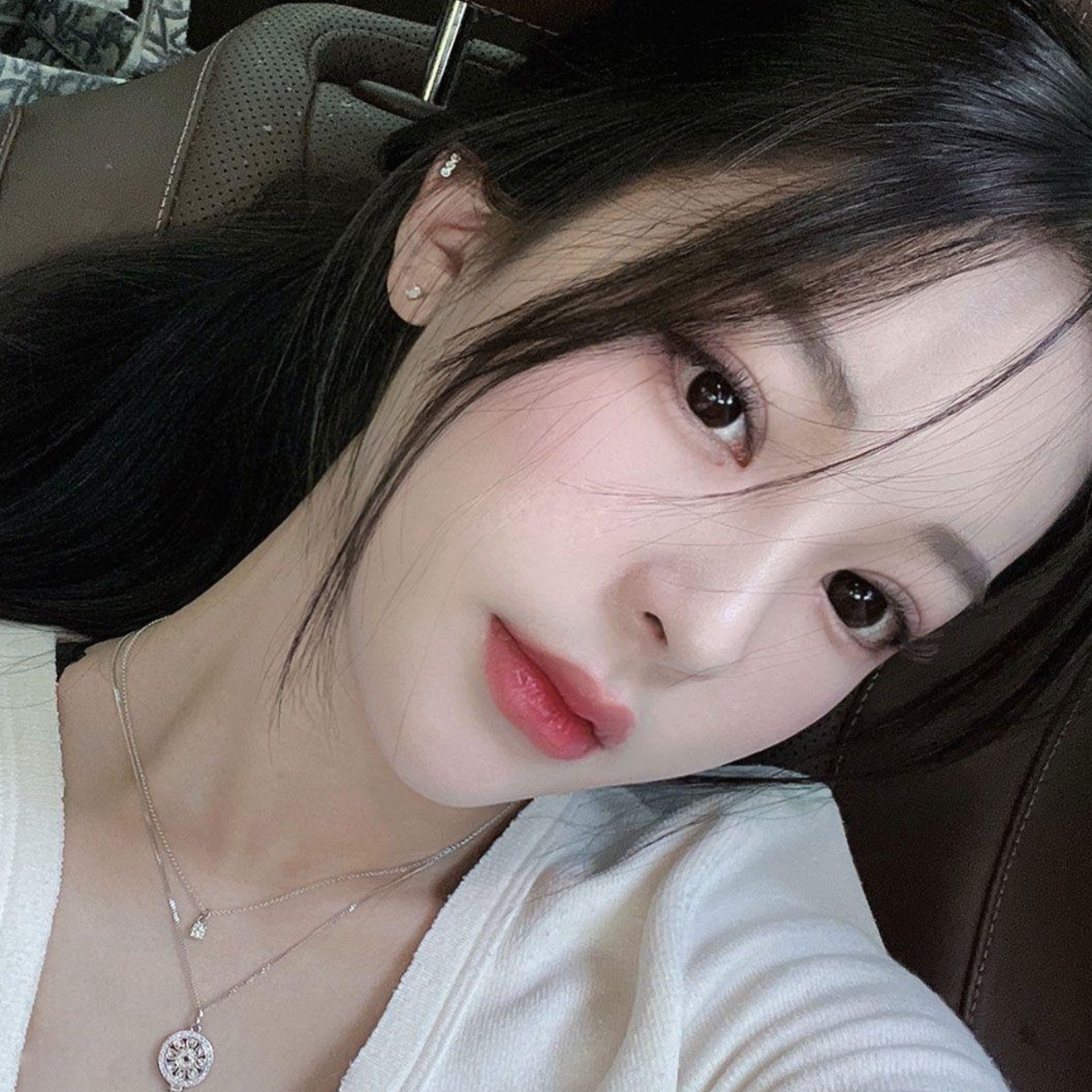 Миний царайнд яг тохирсон гоо сайхныг бий болгож чадсандаа баяртай байна